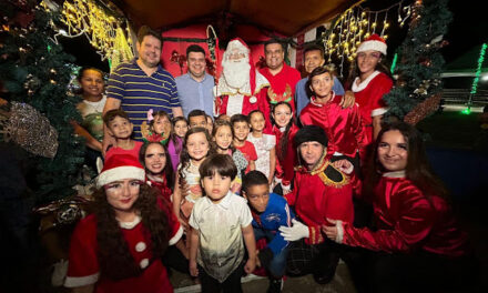Com praça lotada, Prefeitura de Ouro Velho realiza a 11ª edição do Brilha Natal