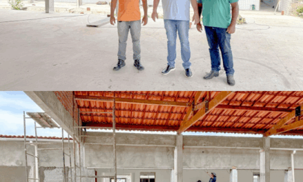 Dr. Júnior visita as obras de reforma da Escola Estadual Nossa Senhora das Graças em Ouro Velho